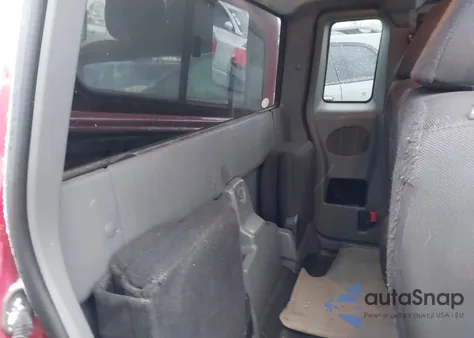 2010 Ford Ranger Sport/Xlt from USA, damaged, VIN 1FTLR4FE5APA03885